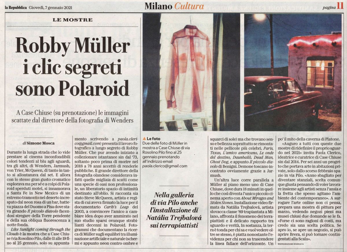 Read article here: ↗ (link: https://www.repubblica.it/dossier/cultura/arte-mostre-e-fotografia/2021/01/11/news/robby_mu_ller_i_clic_segreti_sono_polaroid-281975320/ text: Robby Müller, i clic segreti sono polaroid target: _blank) La Republicca, January 2021